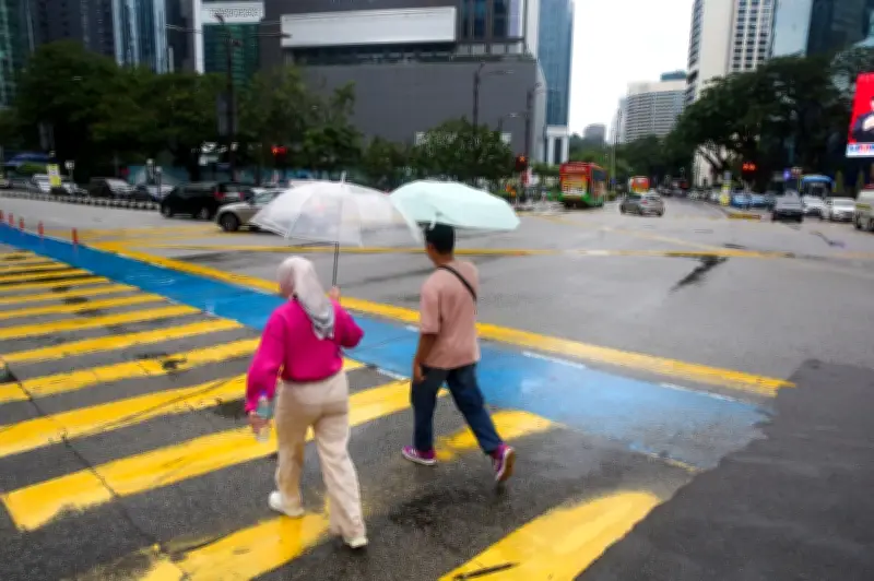 MetMalaysia Amaran Ribut Petir Melanda Kuala Lumpur, Selangor, Perak, Negeri Sembilan dan Sarawak