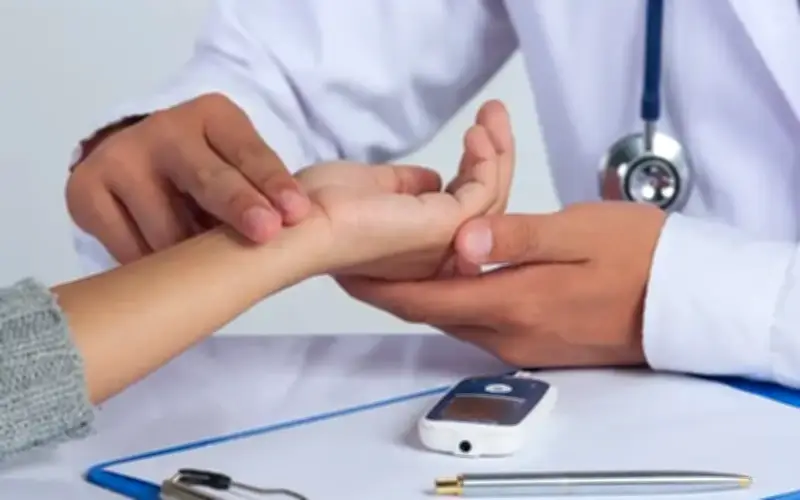 MMA desak kerajaan biayai program tingkatkan kemahiran GP dalam penjagaan warga emas