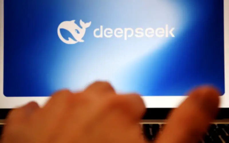 Model AI baharu DeepSeek gagal mengejutkan pasaran yang semakin biasa dengan inovasi murah