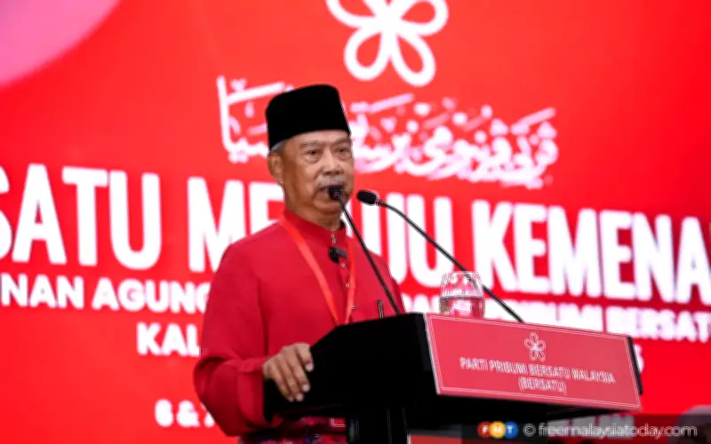 Muhyiddin tolak perbandingan Bersatu dengan Umno terima bekas ahli