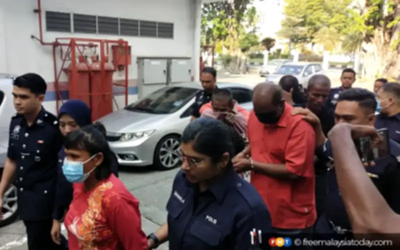 Pasangan Dihukum Kerana Perbuatan Tidak Senonoh di Tanah Perkuburan Dibebaskan