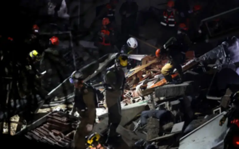 Pasukan Penyelamat Israel Cari Tiga Individu Hilang Selepas Bangunan Dihantam Peluru Berpandu Iran