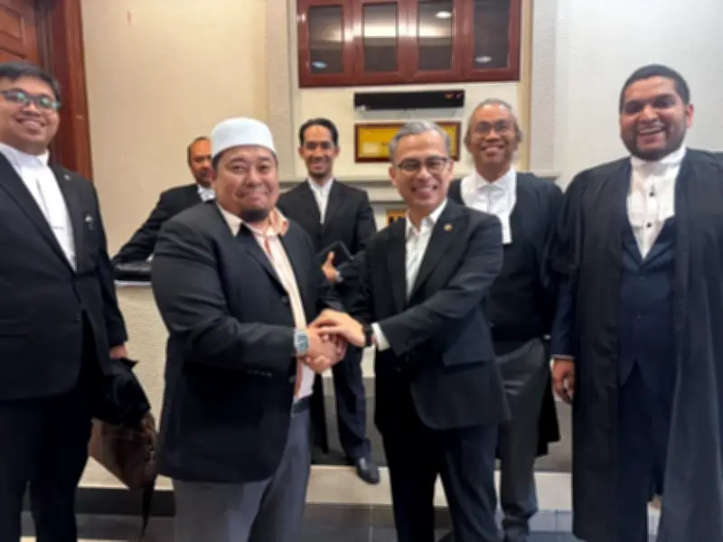 Pemilik Akaun 'N13 Kuang' Akui Dakwaan Palsu Terhadap Fahmi Berkenaan Ucapan di Masjid