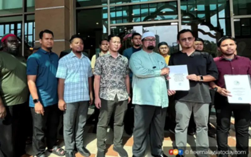 Pemuda PAS Selangor serah memo desak batal Rain Rave Water Music Festival