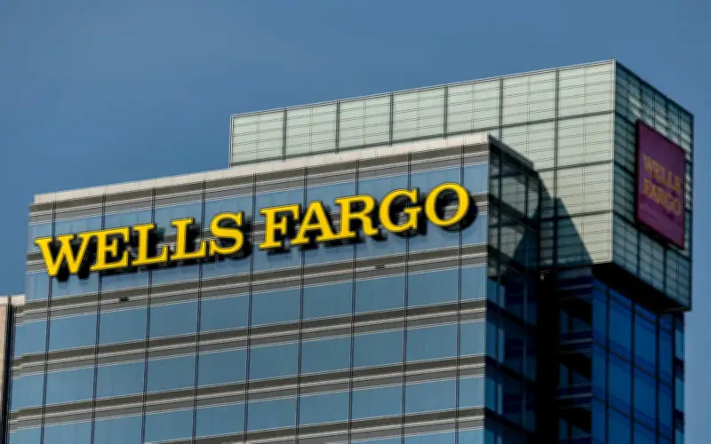 Pendapatan Faedah Wells Fargo Gagal Capai Jangkaan, Saham Susut