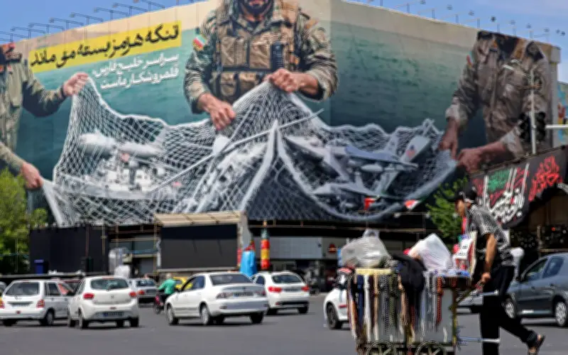 Pengawal Revolusi Iran Ancang Musuh Terperangkap dalam 'Pusaran Maut' di Hormuz