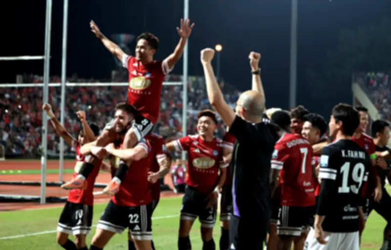 Penyokong Jadi 'Pemain Ke-12' Bantu Sabah FC Angkat Piala Cabaran di Hadapan Penonton Likas
