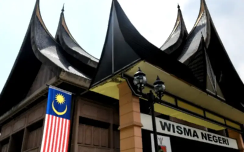 Pergolakan NS burukkan ketidakpercayaan PH-BN, kata penganalisis
