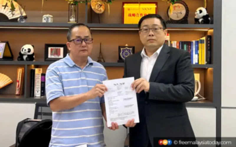 Pesara Ancam Tindakan Undang-Undang Atas Kenaikan Premium Insurans 'Melampau'