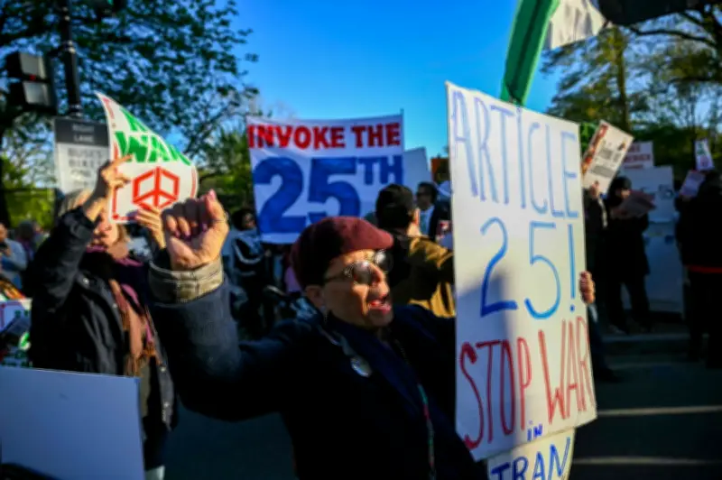 Pindaan Ke-25 AS Kembali Jadi Perhatian Ketika Trump Hadapi Kritikan Baru