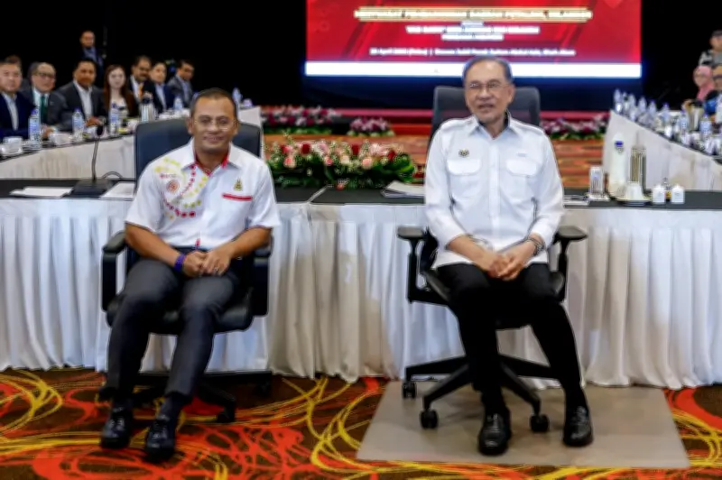 PM Anwar pengerusikan mesyuarat pembangunan daerah Petaling di Shah Alam