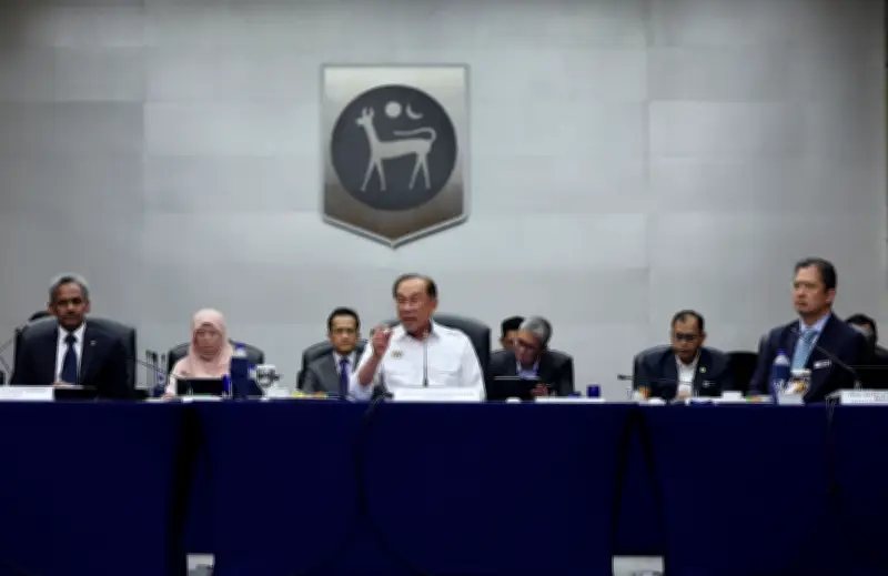 PM Anwar Umum Tambahan RM5b Untuk Skim SJPP, Jumlah RM10b Bantu PKS