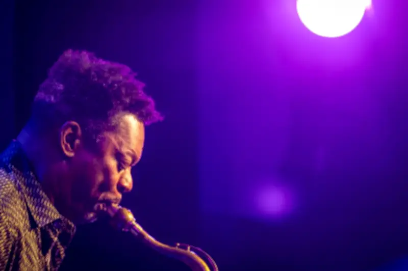 Ravi Coltrane: Hormati Bapa dan Miles Davis Tanpa Tiru Gaya Mereka