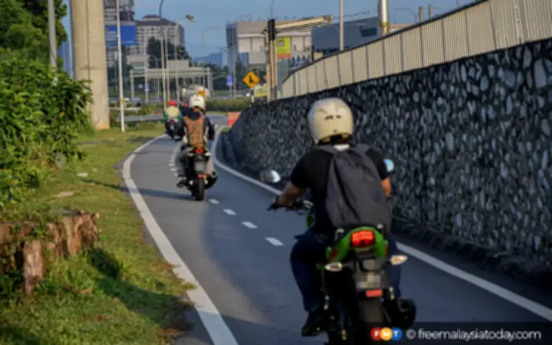 RM2 Terlalu Murah, Nyawa Terlalu Mahal: Cadangan Naikkan Cukai Jalan Motosikal