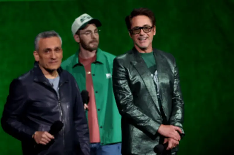 Robert Downey Jr. Kembali Sebagai Doctor Doom Dalam Trailer Avengers: Doomsday