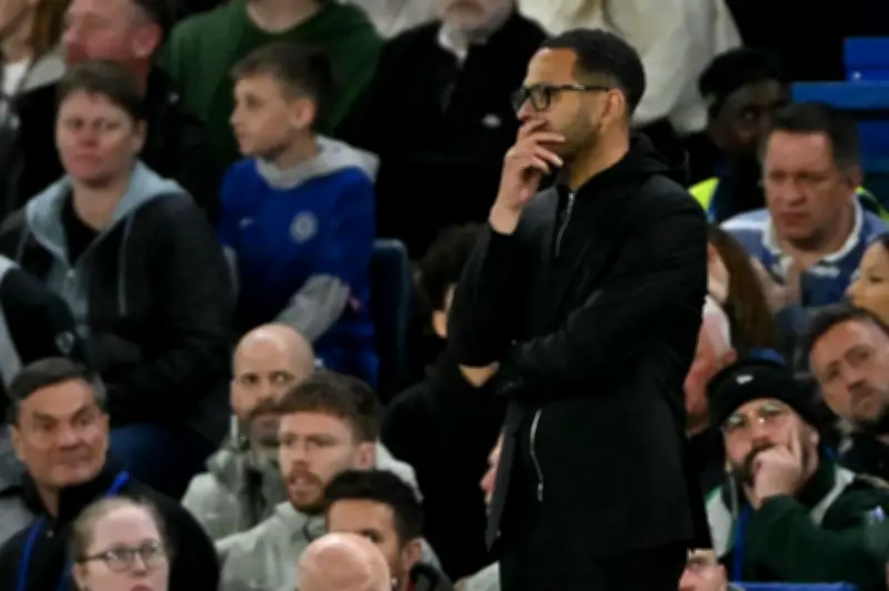 Rosenior Tegaskan Sokongan 'Hebať dari Pemiilik Chelsea Meskipun Bantahan Penyokong
