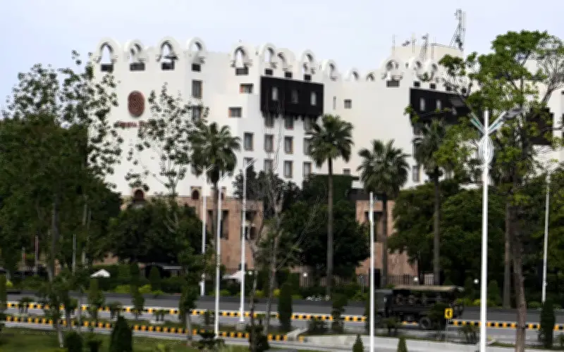 Rundingan AS-Iran Masuk Hari Kedua, Ketegangan di Selat Hormuz Meningkat