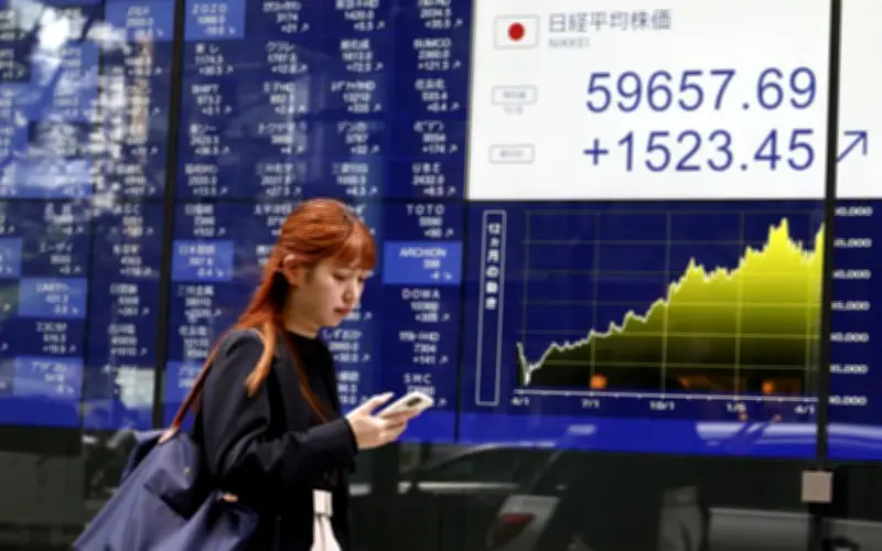 Saham Asia Catat Keuntungan Mingguan, Harga Minyak Di Bawah AS$100