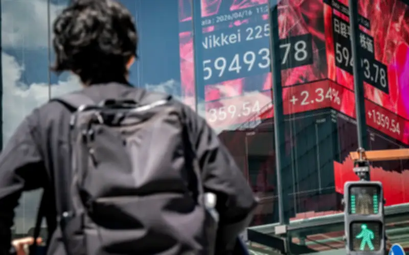 Saham global stabil, minyak meningkat ekoran rundingan damai terhenti
