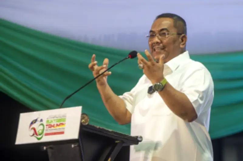 Sanusi: Tiada Masalah Jika Khairy Bertanding di Kedah, Demokrasi Bebas