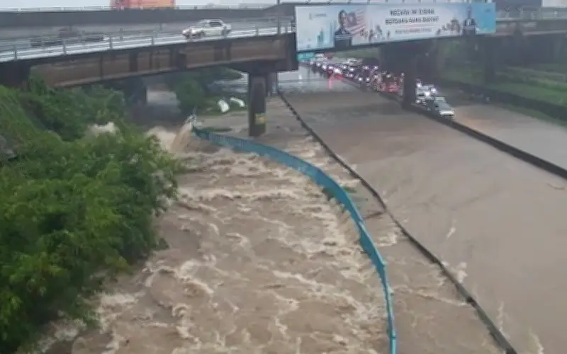 Selangor Yakin Selesaikan Masalah Banjir Dalam Tempoh Empat Tahun