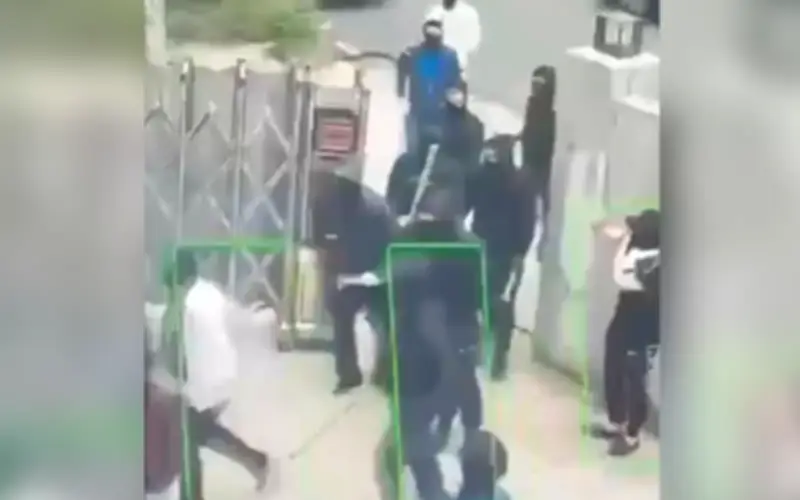 Serangan Berpemuka di Siang Hari di KL: Ujian Ketakutan dan Undang-Undang