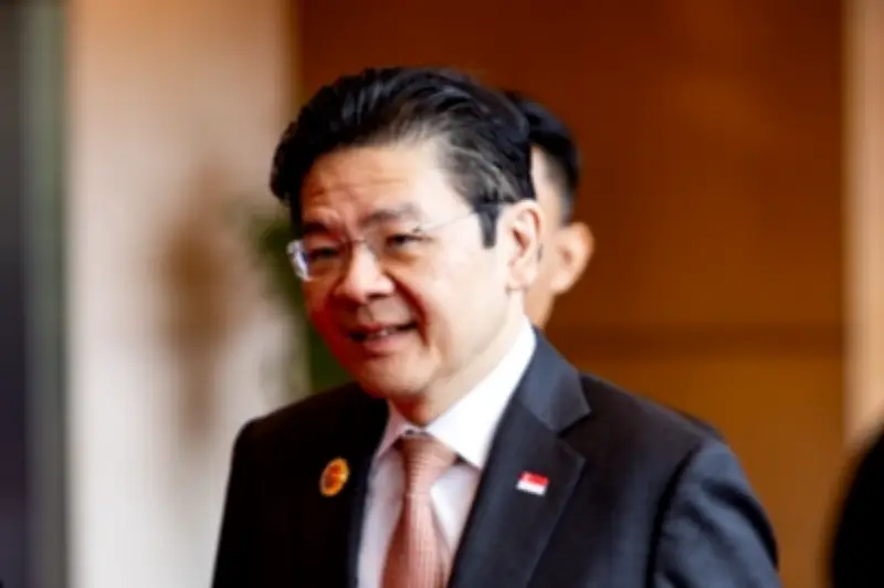 Singapura Tubuh Jawatankuasa Krisis Tenaga, Bawa Bantuan Bajet Lebih Awal