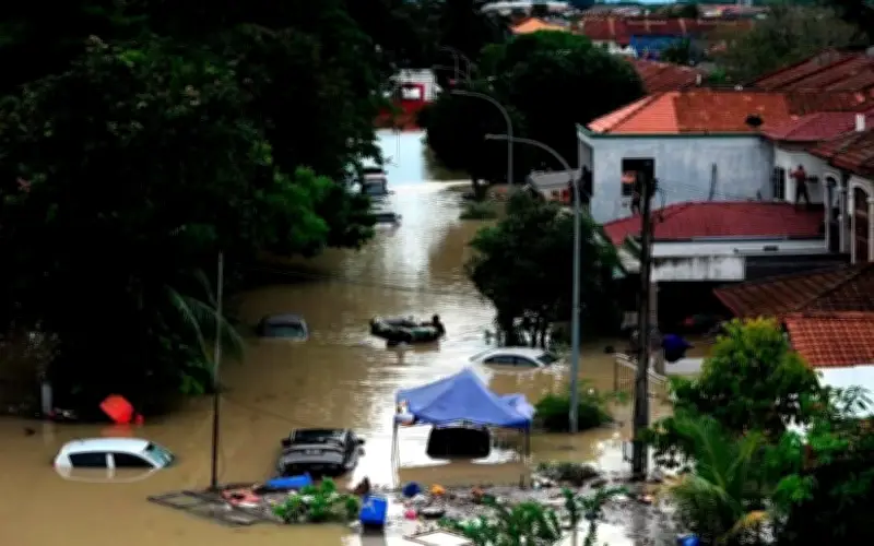 Sultan Selangor Kesal Masalah Banjir Berterusan, Kerajaan Negeri Dikritik