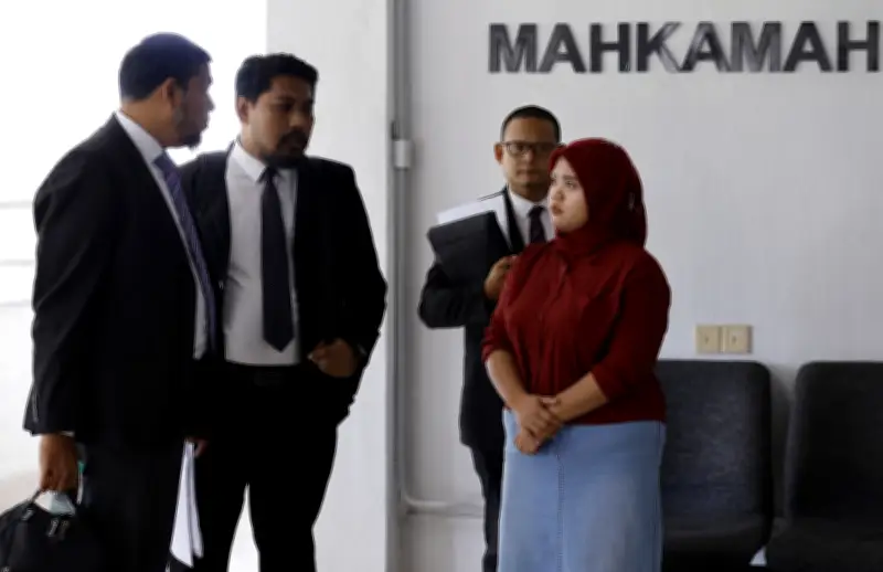 Suri Rumah Sepang Dipertuduh Siar Dakwaan Palsu Kenaikan Harga Minyak