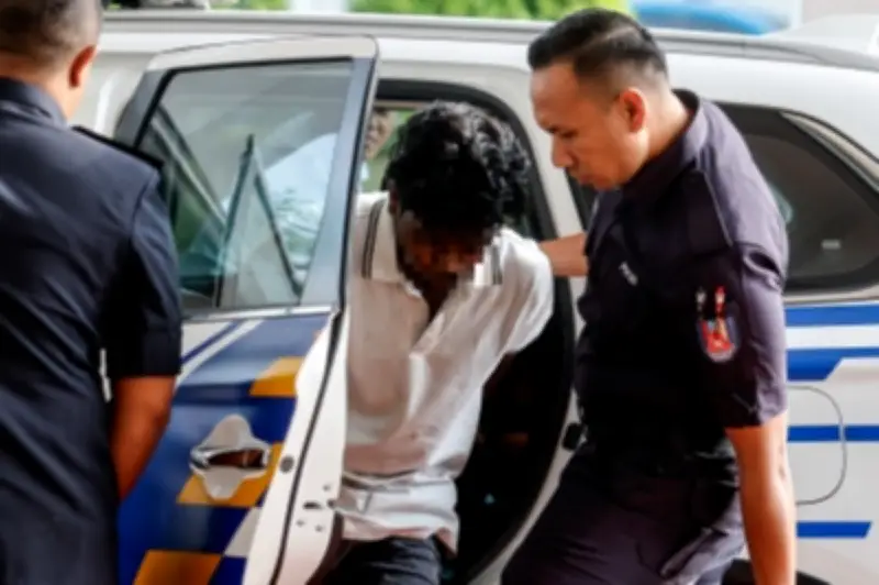 Suspek Mabuk Dibawa ke Mahkamah Klang dengan Pengawalan Ketat atas Kemalangan Maut