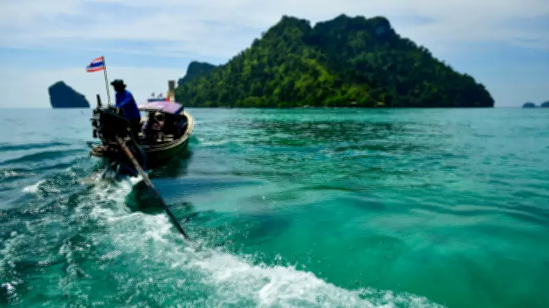 Thailand cadang cukai keluar 1,000 baht untuk subsidi pelancongan domestik