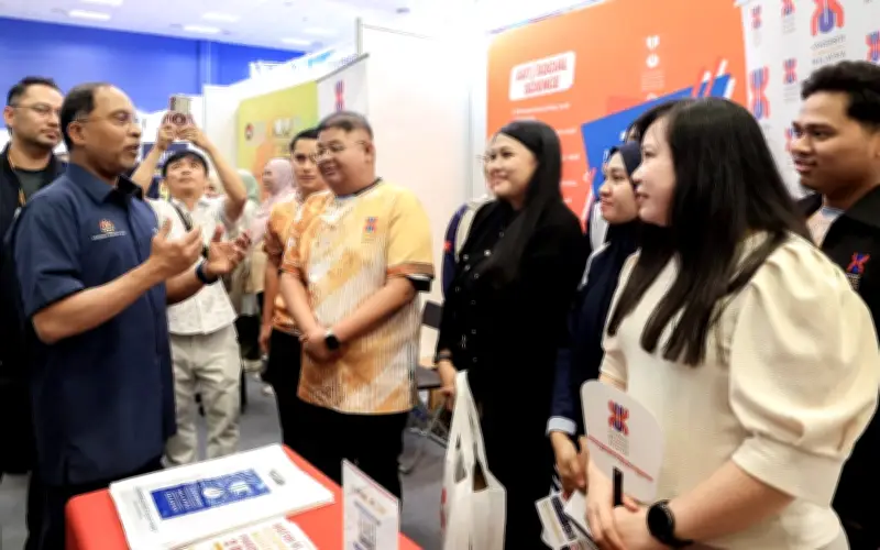 Tiada Had Khusus Kemasukan Pelajar SPM dan STPM ke IPT - Zambry