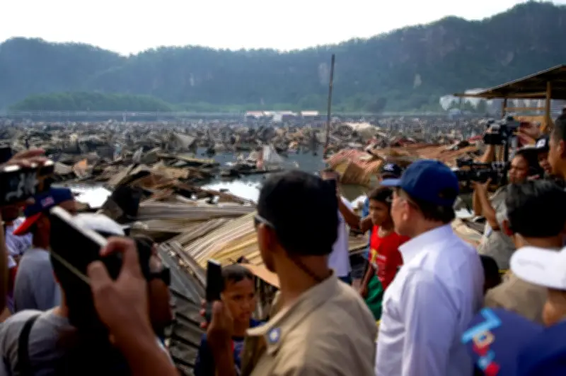 Tiada Ruang untuk Warga Asing Dapat MyKad dalam Bantuan Kebakaran, Tegas Anwar di Sandakan
