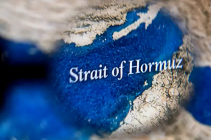 Tiga Kapal Tangki Minyak Iran Lolos Sekatan AS di Selat Hormuz