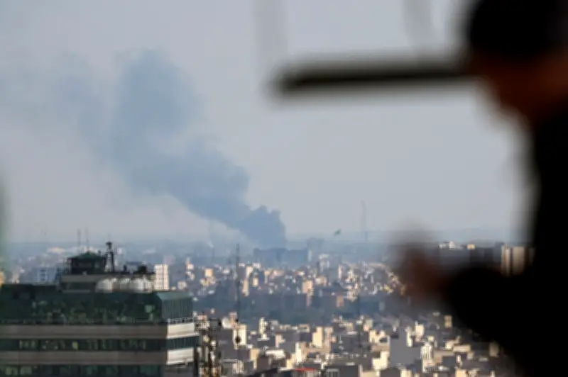 Trump Isyarat Sasaran Jambatan dan Tenaga Iran Seterusnya, Kata AS Belum Hancurkan Semua