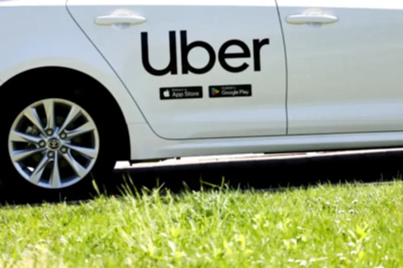 Uber tambah tempahan hotel, sasar jadi aplikasi serba guna
