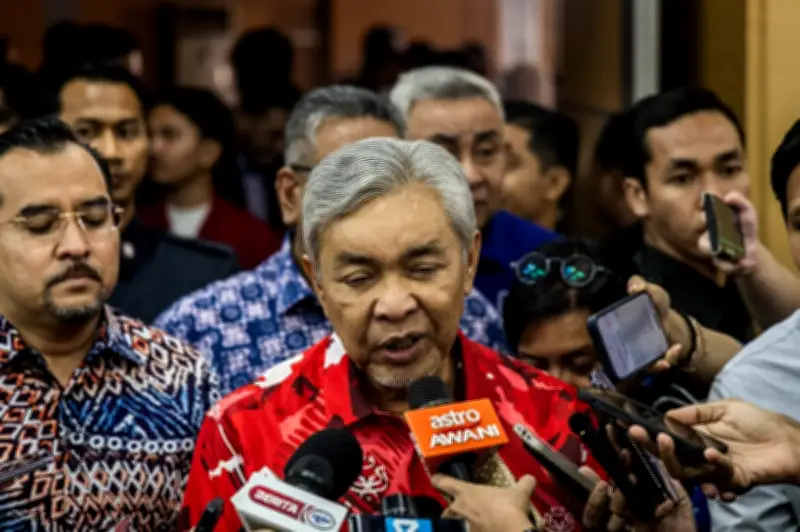 UMNO akan bincang kemungkinan PRU awal, kata Zahid