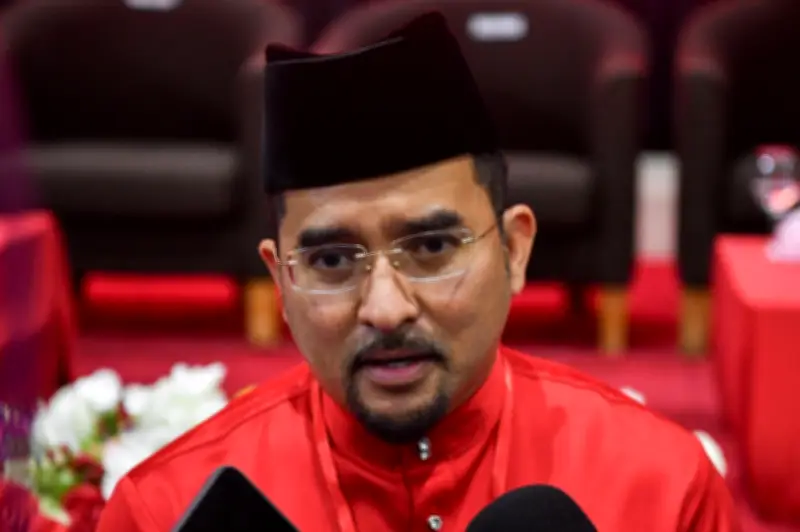 Umno Sokong Anwar: Tiada PRU16 Dalam Masa Terdekat, Utamakan Krisis Sara Hidup