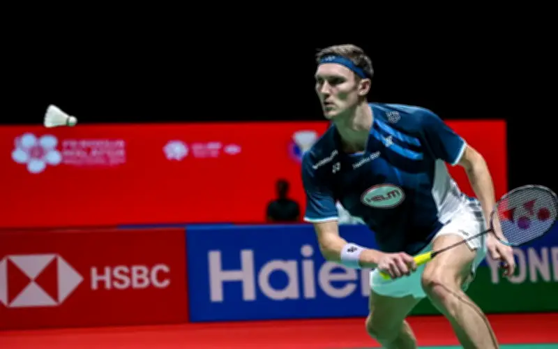 Viktor Axelsen Umum Persaraan Daripada Badminton Profesional Akibat Kecederaan Belakang