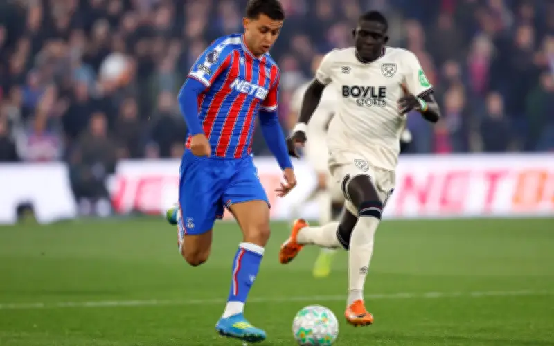 West Ham Seri di Palace, Wolves Tersingkir, Tottenham Tertekan