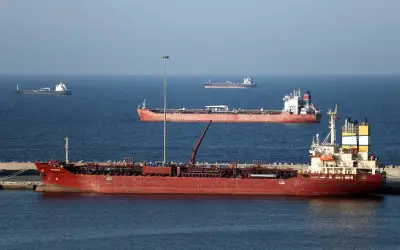 Iran Beri Amaran: Sekatan Minyak Akan Jejaskan Keselamatan Selat Hormuz