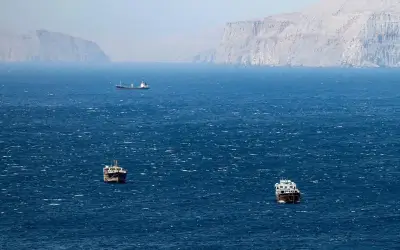 Iran Umum Selat Hormuz Kini 'Terbuka Sepenuhnya' untuk Kapal Komersial
