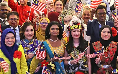 Kontroversi Rumah Terbuka Raya: Antara Adat, Agama dan Perpaduan di Malaysia
