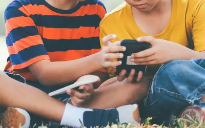 Meta Berbincang Rapat Dengan Malaysia Mengenai Sekatan Media Sosial Untuk Bawah Umur