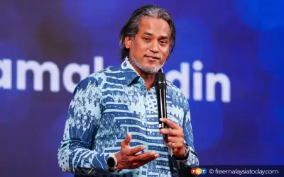 Nasihat Salah AG Punca GEG Digugur, Dakwa Khairy Jamaluddin