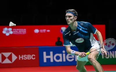 Viktor Axelsen Umum Persaraan Daripada Badminton Profesional Akibat Kecederaan Belakang