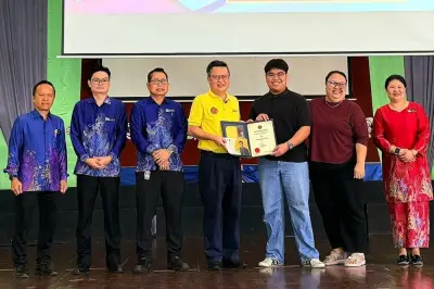 Wakil Rakyat Bukit Assek Galak Lepasan SPM Manfaatkan Skim Pendidikan Percuma Sarawak