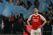 Arteta Arah Arsenal Gunakan Kepahitan Piala Liga Sebagai 'Bahan Bakar' Kejar Treble