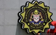 Dua individu kes penyelewengan RM230 juta dibebaskan dengan jaminan
