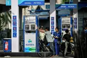 India gandakan import minyak Rusia, hidupkan semula sumber Afrika untuk atasi kekurangan